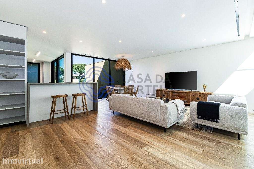 Moradia T3 com piscina privada a poucos metros da Marina em Vilamoura - Grande imagem: 2/42