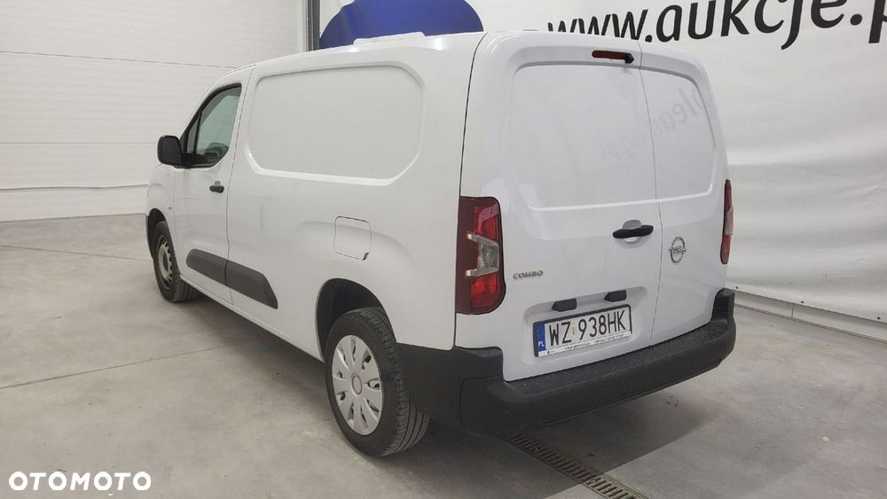Opel Combo - 8