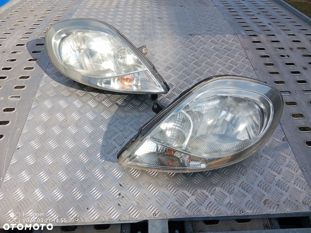 TRAFIC II VIVARO A lift lampa przód przednia 07-14r
