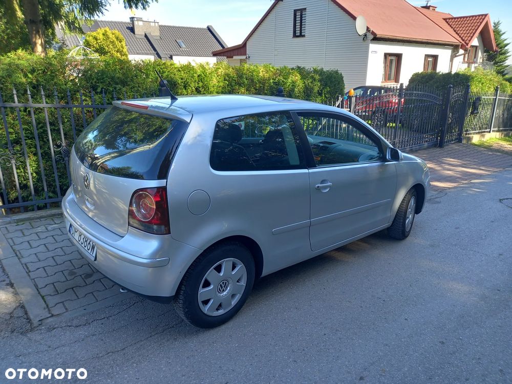 Volkswagen Polo - 7