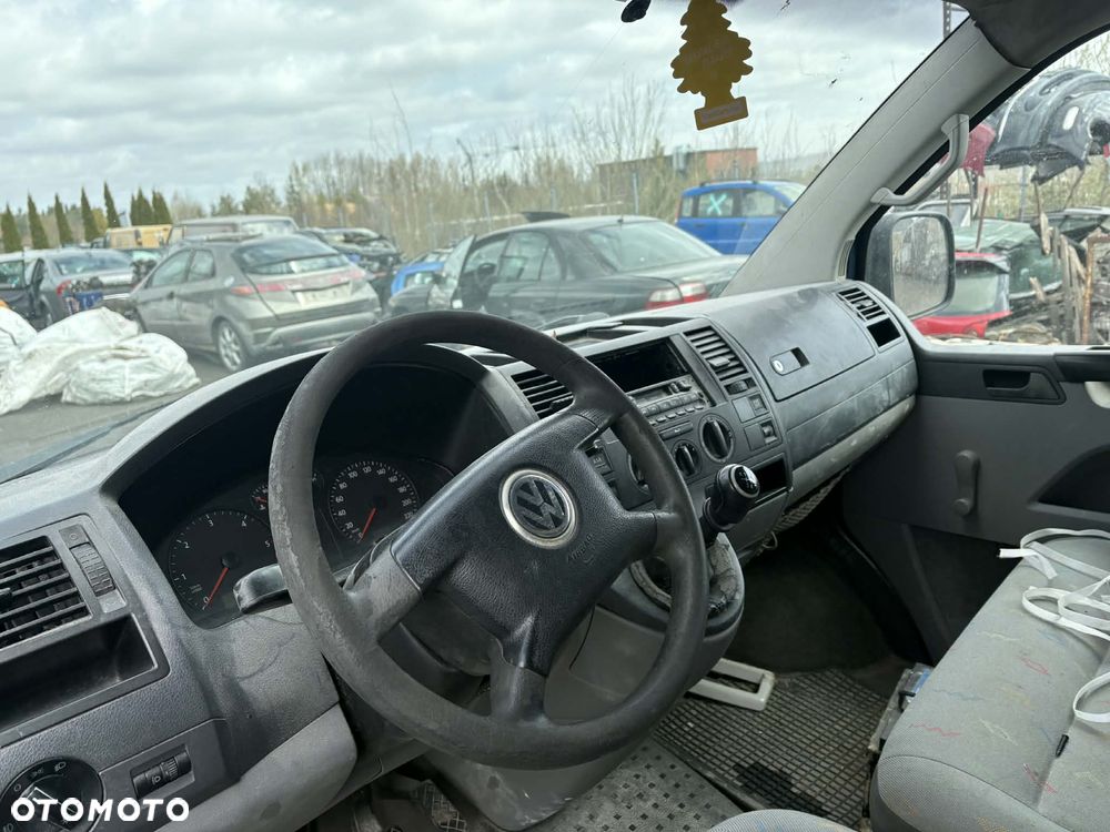 VOLKSWAGEN T5 NA CZĘŚCI - 5