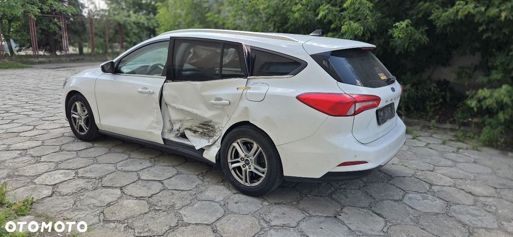 Ford Focus 1.5 TDCi DPF Start-Stopp-System Business - 4