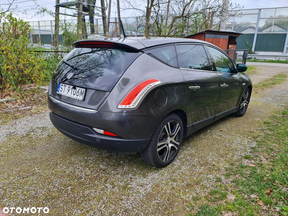 Lancia Delta 1.4 TurboJet 16v Silver - 5