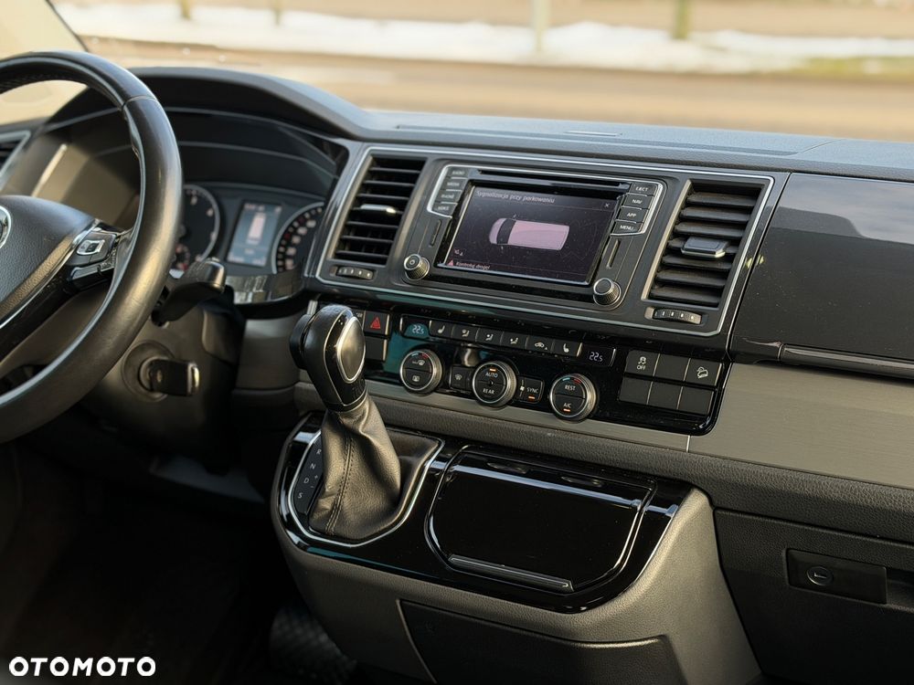 Volkswagen Multivan 2.0 TDI L2 Comfortline 4Motion DSG - 29