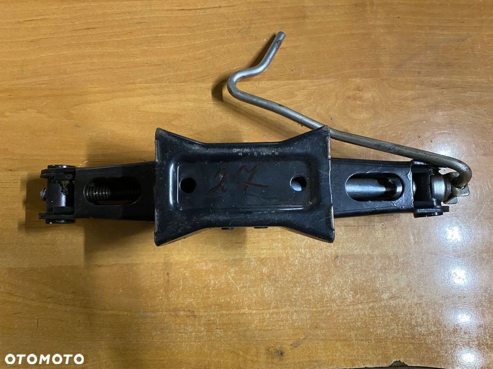 LEWAREK PODNOŚNIK MERCEDES BMW FIAT FORD MAZDA JAGUAR PEUGEOT CITROEN RENAULT - 16