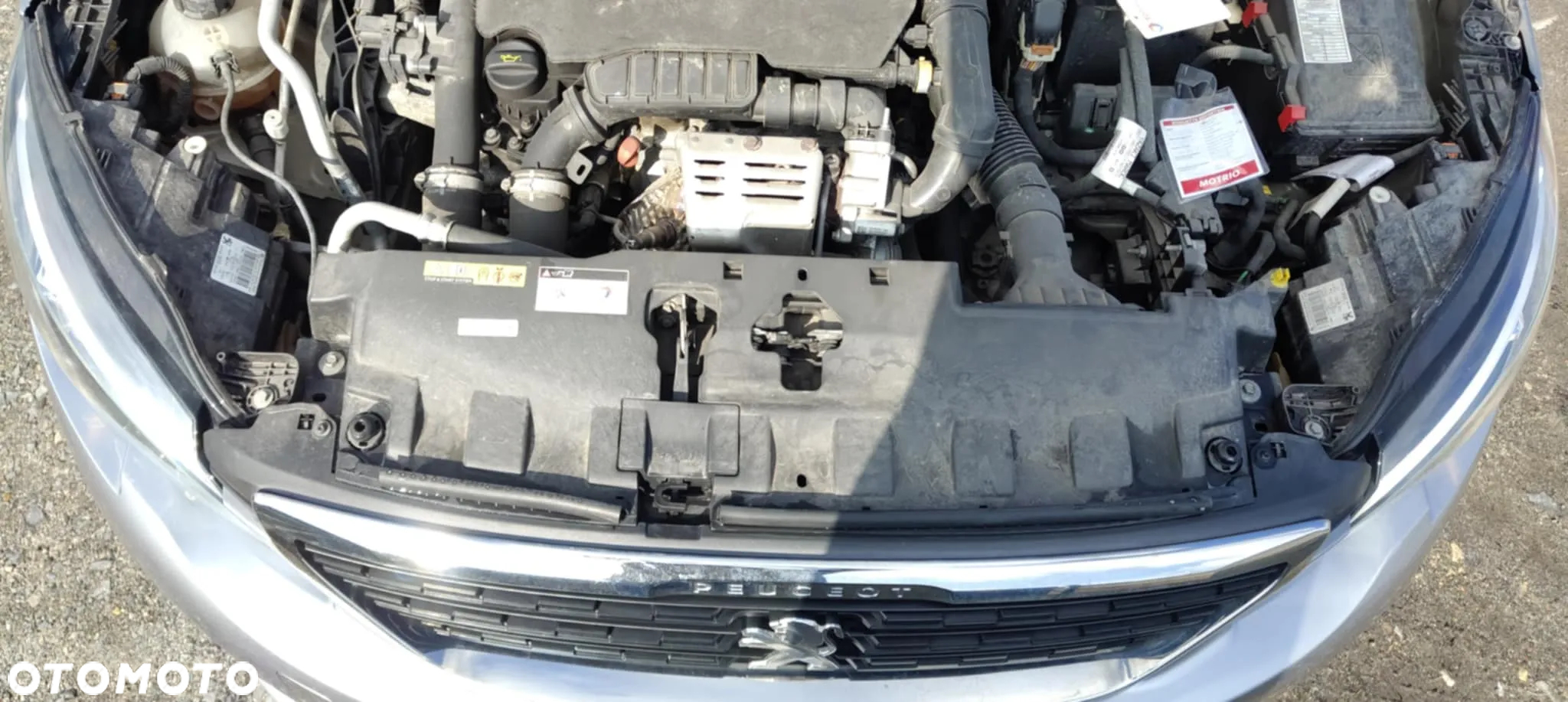 Peugeot 308 1.2 PureTech Style S&S - 26