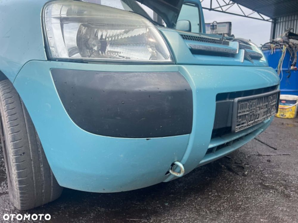 Zderzak przedni Citroen Berlingo 1 I z grillem !! Kompletny !! - 4