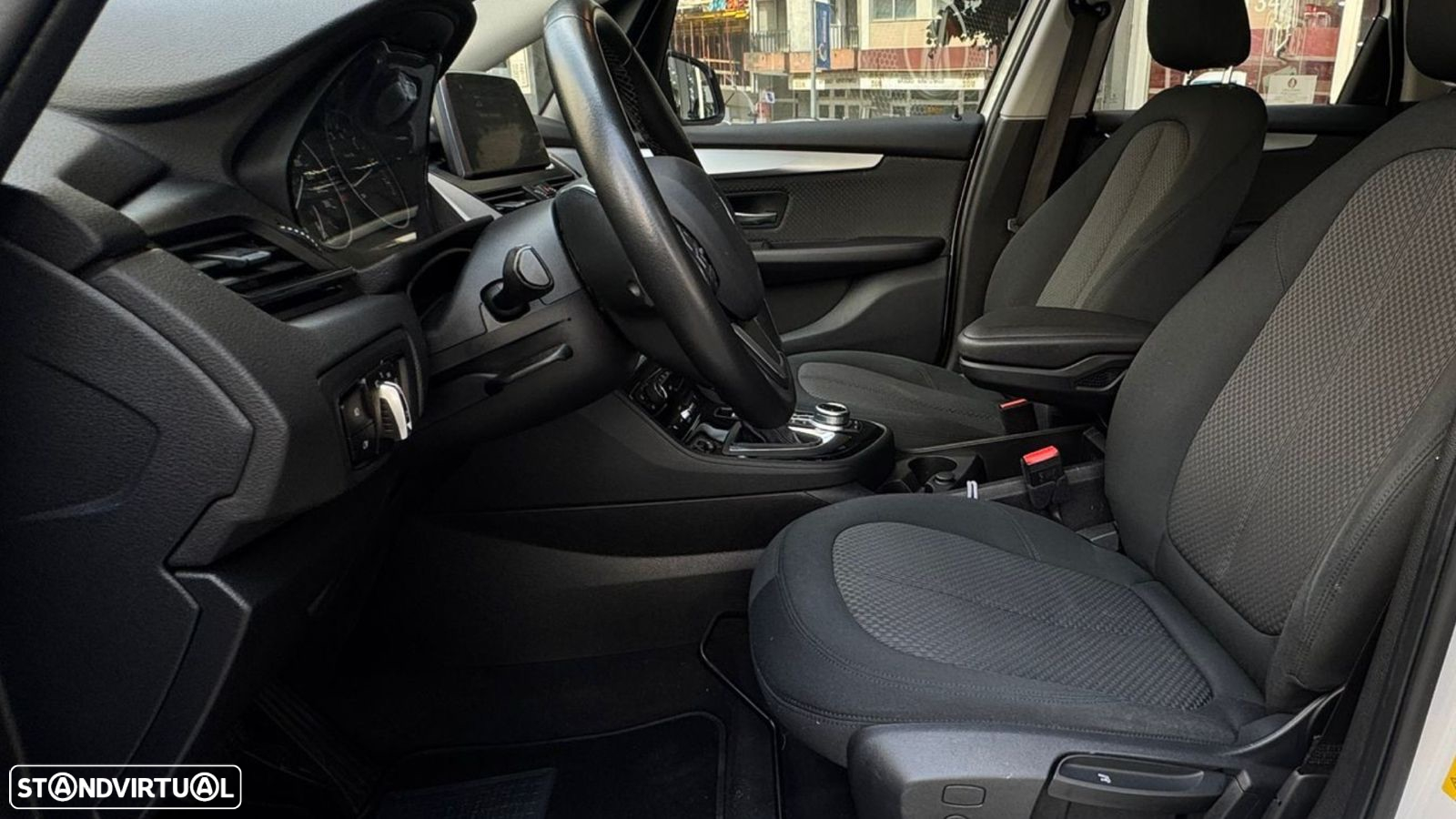 BMW 225xe Active Tourer Advantage - 19