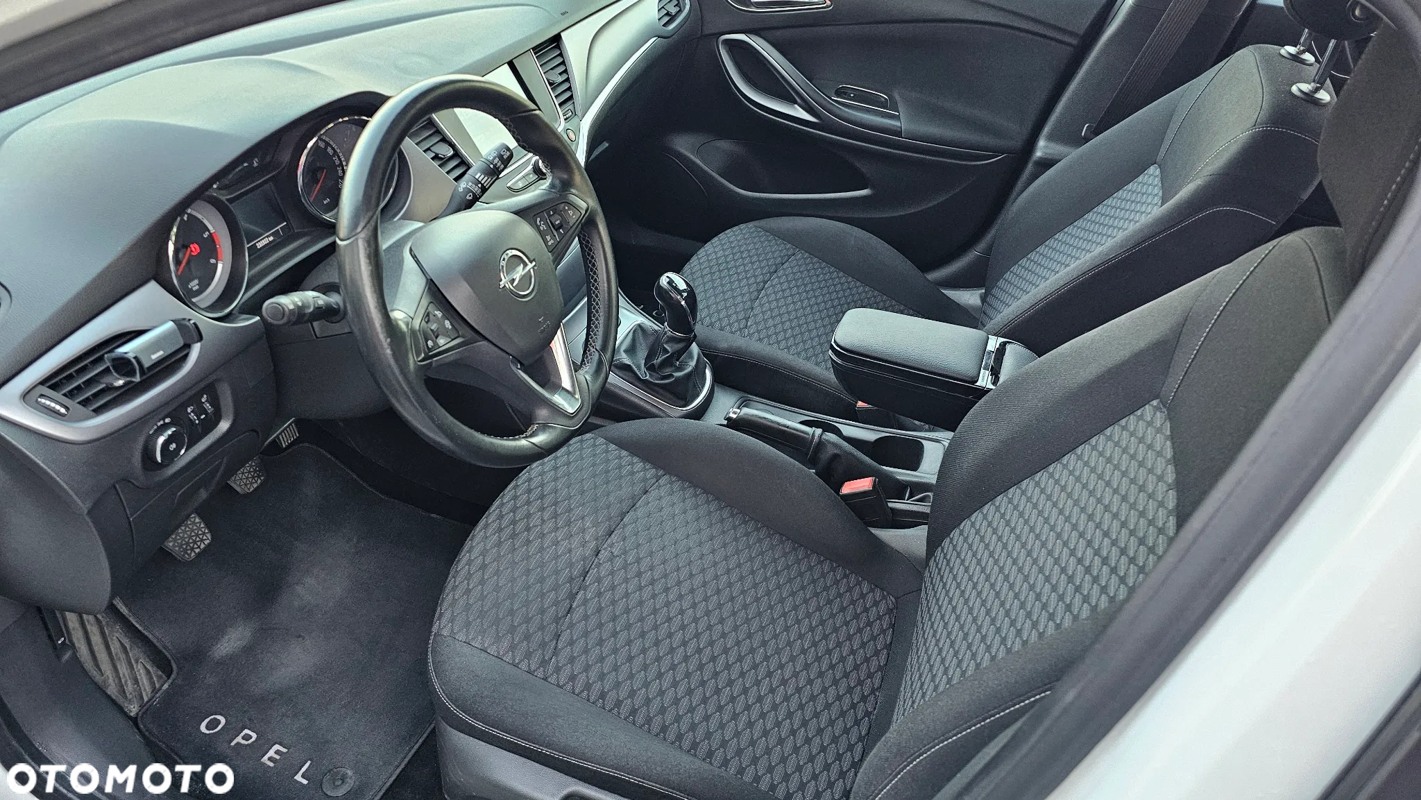 Opel Astra IV 1.6 CDTI Enjoy - 6