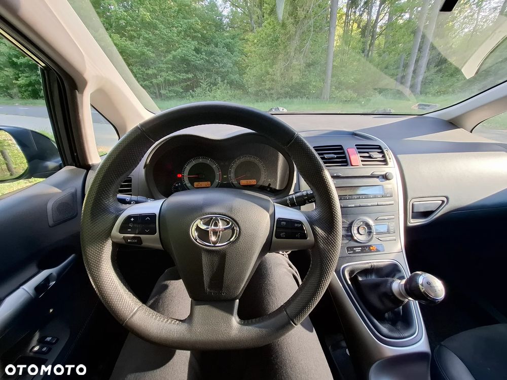 Toyota Auris 1.6 Dynamic - 15