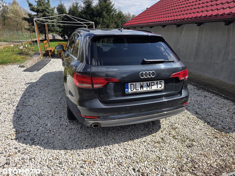 Audi A4 Avant 2.0 TDI DPF clean diesel Attraction - 9