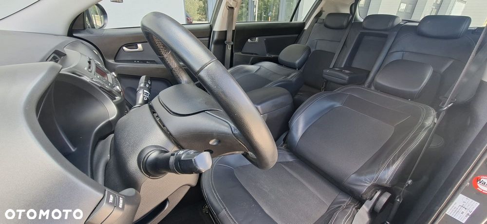 Kia Sportage 2.0 CVVT 2WD Attract - 17