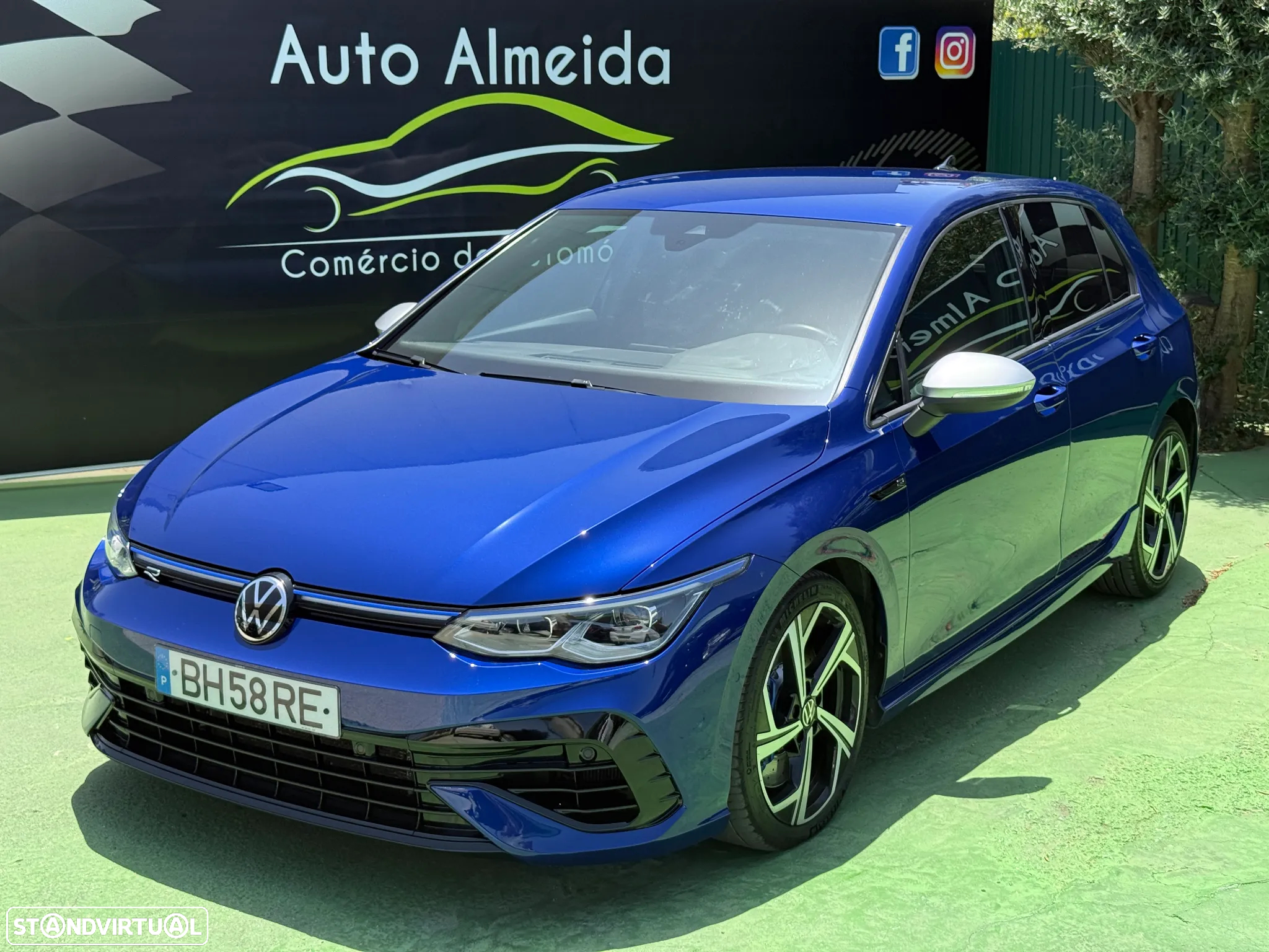 VW Golf 2.0 TSI R DSG - 2