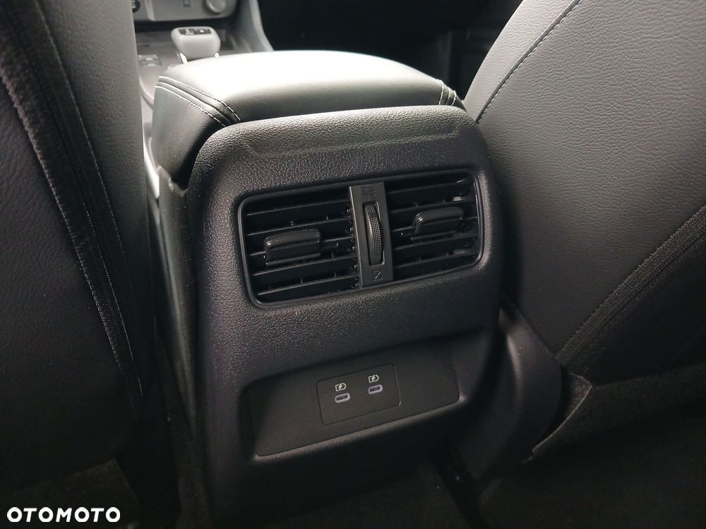 Nissan Qashqai 1.3 DIG-T MHEV N-Connecta Xtronic - 25
