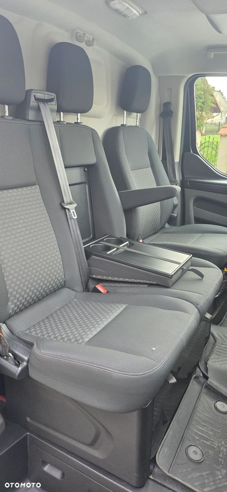 Ford Transit Custom - 31