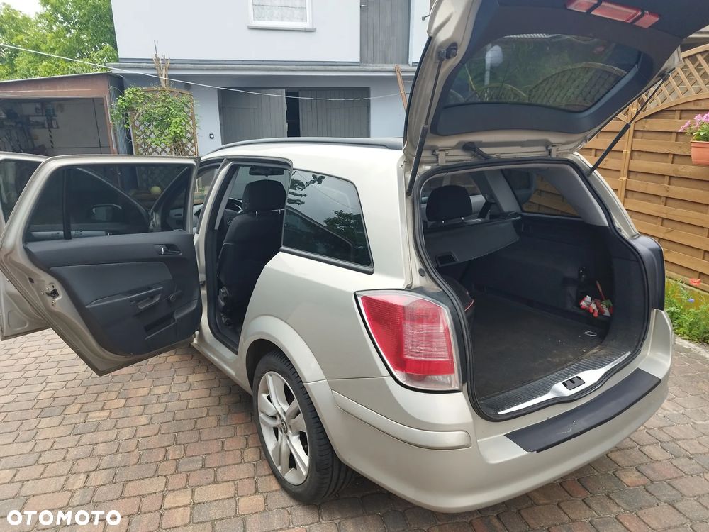 Opel Astra 1.6 Cosmo - 12