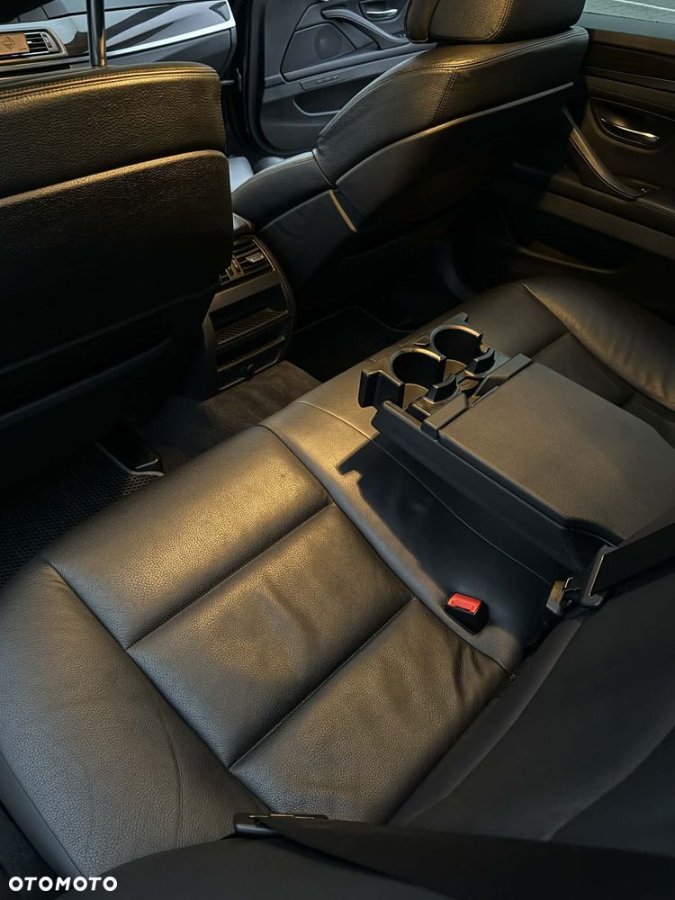 BMW Seria 5 535d - 7