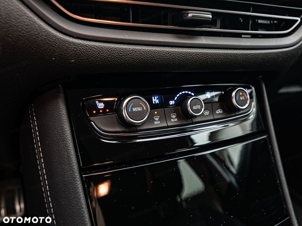 Opel Grandland X - 17