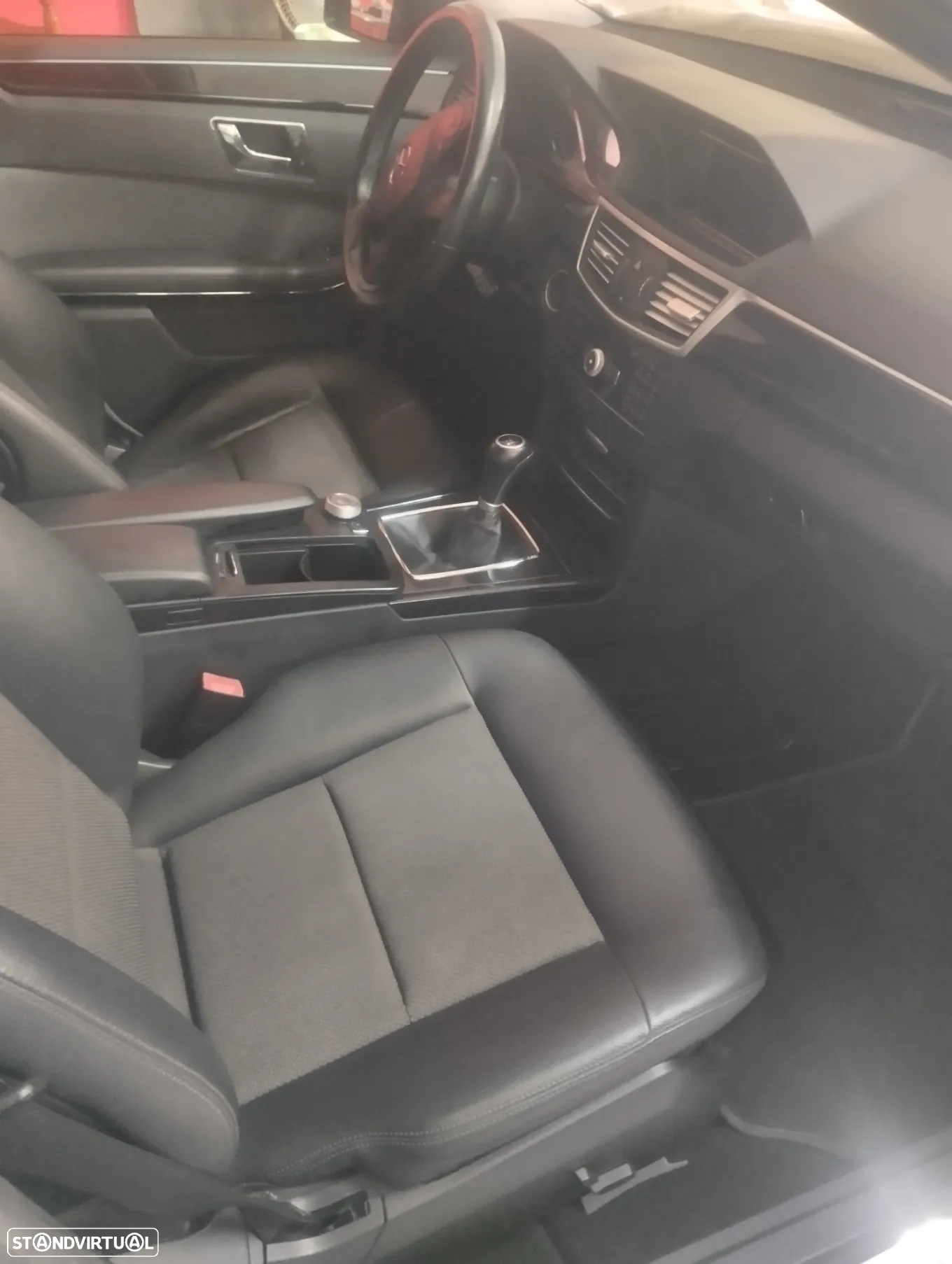 Mercedes-Benz E 250 CDi Avantgarde BlueEfficiency - 15