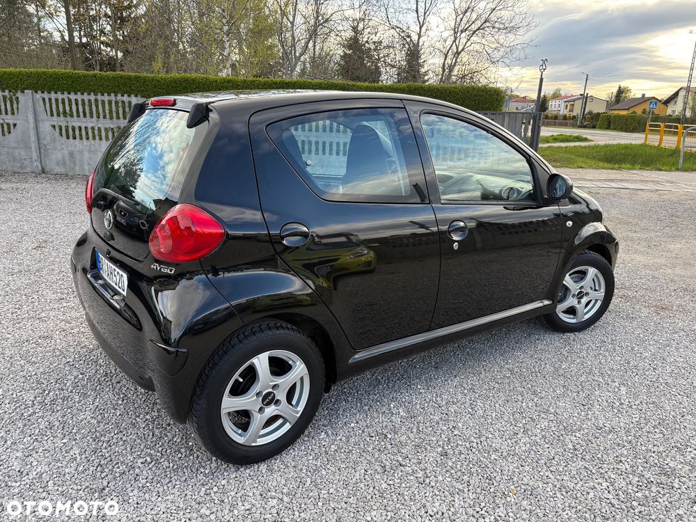 Toyota Aygo Cool - 6