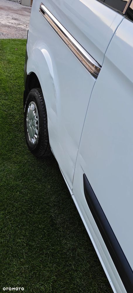 Ford Transit Custom 310 L2H1 Limited - 27