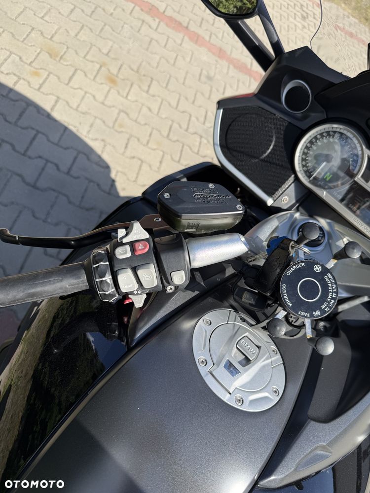 BMW K - 9