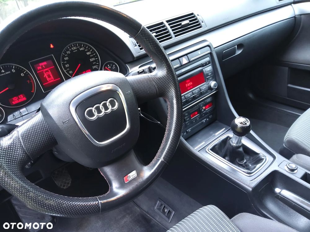 Audi A4 Avant 1.8T - 18