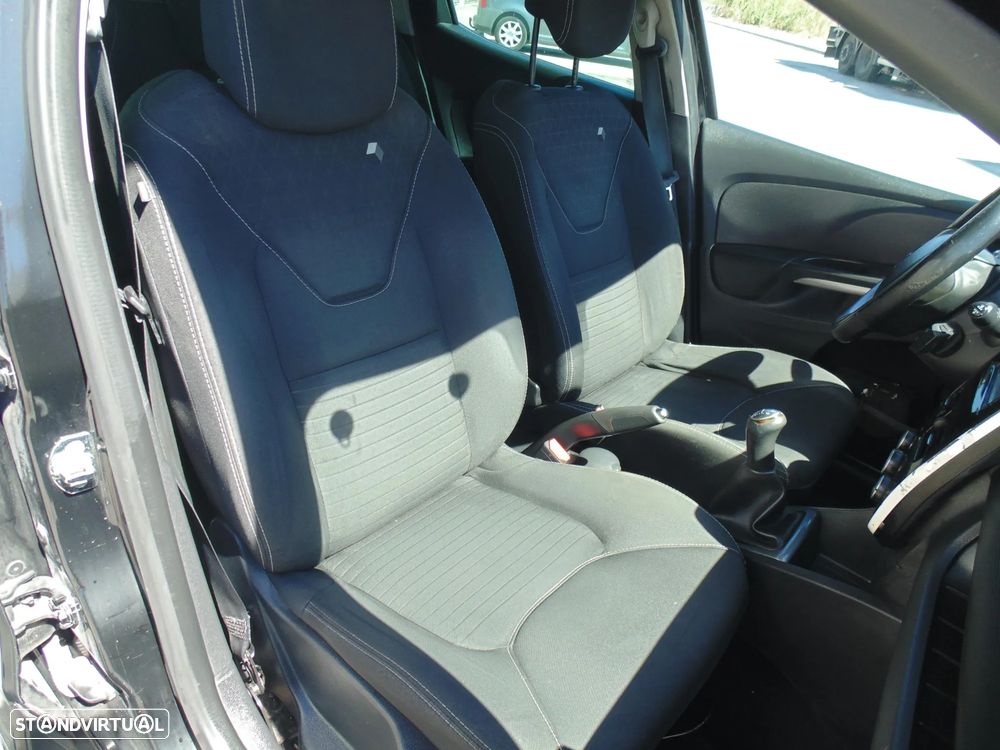Renault Clio 0.9 TCe Limited - 21