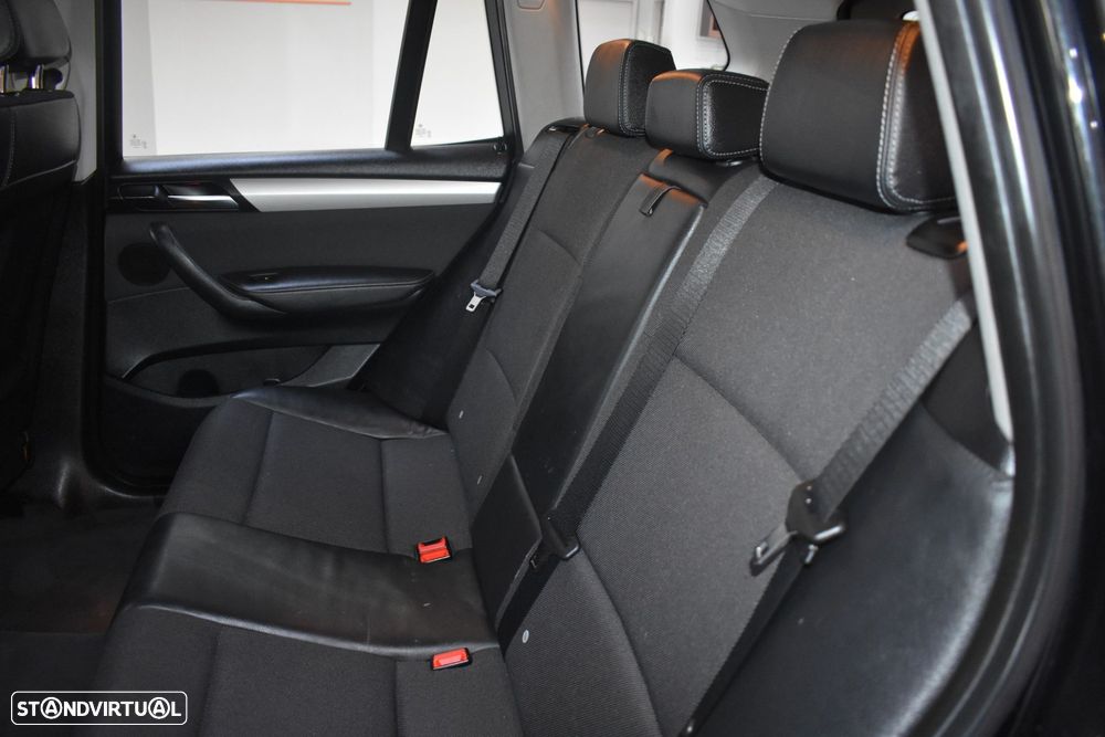 BMW X3 20 d xDrive Auto - 48