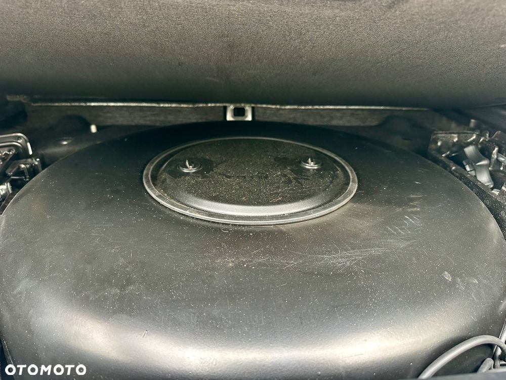 Porsche Cayenne Standard - 9