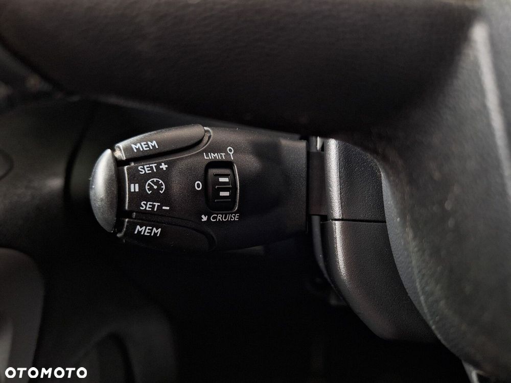 Toyota Proace City Verso 1.5 D-4D Family - 34