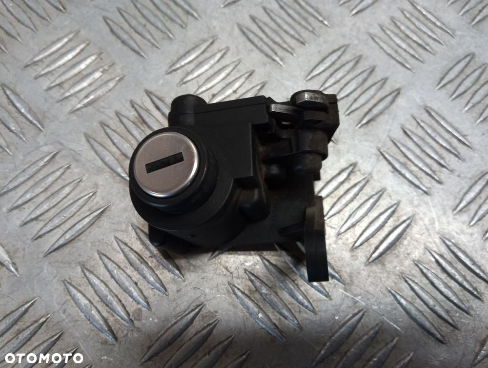 Stacyjka, korek paliwa zamki, moduły BMW R 1200RT K26 10-14r   PN. 61318543110 - 9