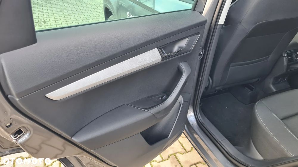 Skoda Karoq 1.5 TSI ACT Edition 130 DSG - 12