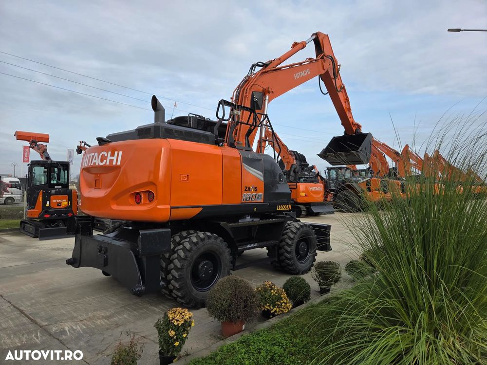 Hitachi PE ROTI, 20t, Cupa NOUA 1,2mc, 2022, 4.565h, LAMA NIVELARE si CALE, inst picon pe brate, consum mediu 7 litri pe ora, Ad sapare 6m, ridica 7 tone, latime 2,49m, Inst picon, camera spate, camere laterale, ULTIMA GENERATIE seria 7,  PROMOTIE-116.900Eur - 12