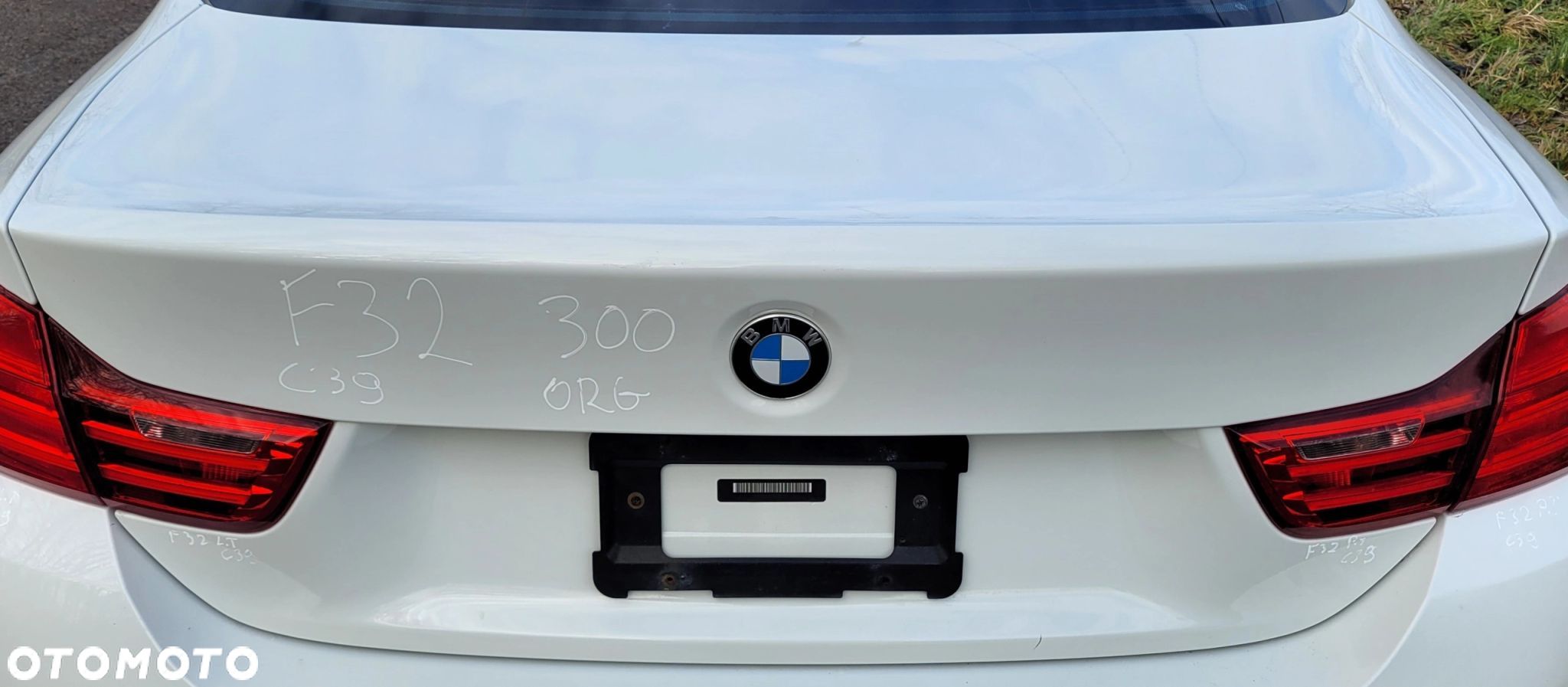 KLAPA BAGAŻNIKA BMW F32 300 ALPINWEISS III ORG LAKIER - 1