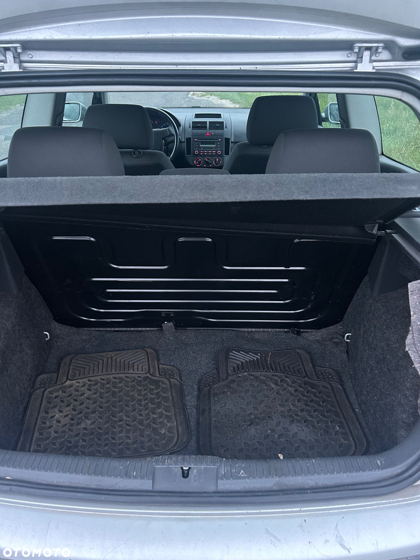 Volkswagen Polo 1.4 TDI Comfortline - 16