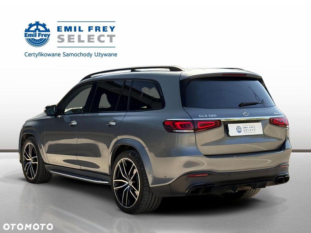 Mercedes-Benz GLS - 4