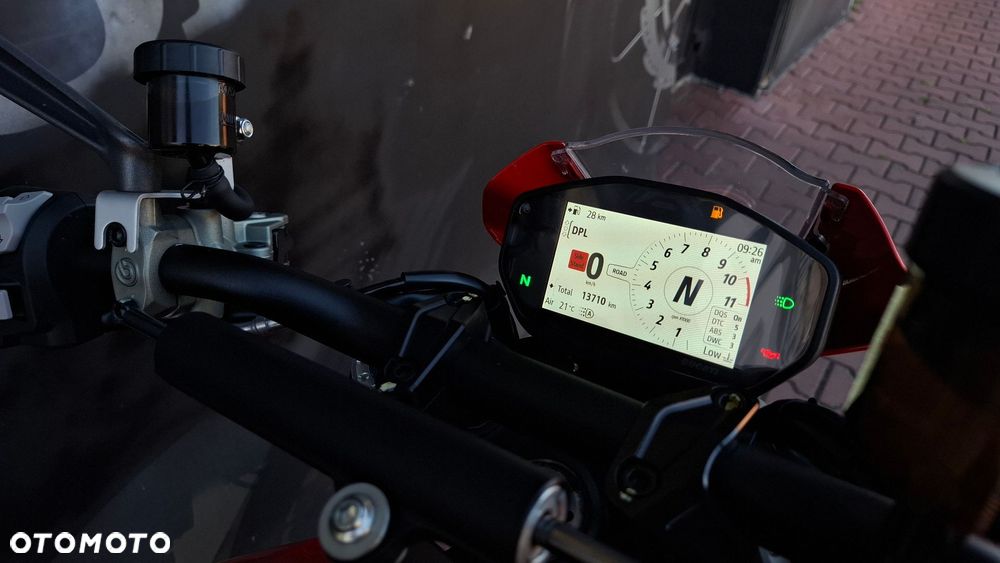 Ducati Monster - 19