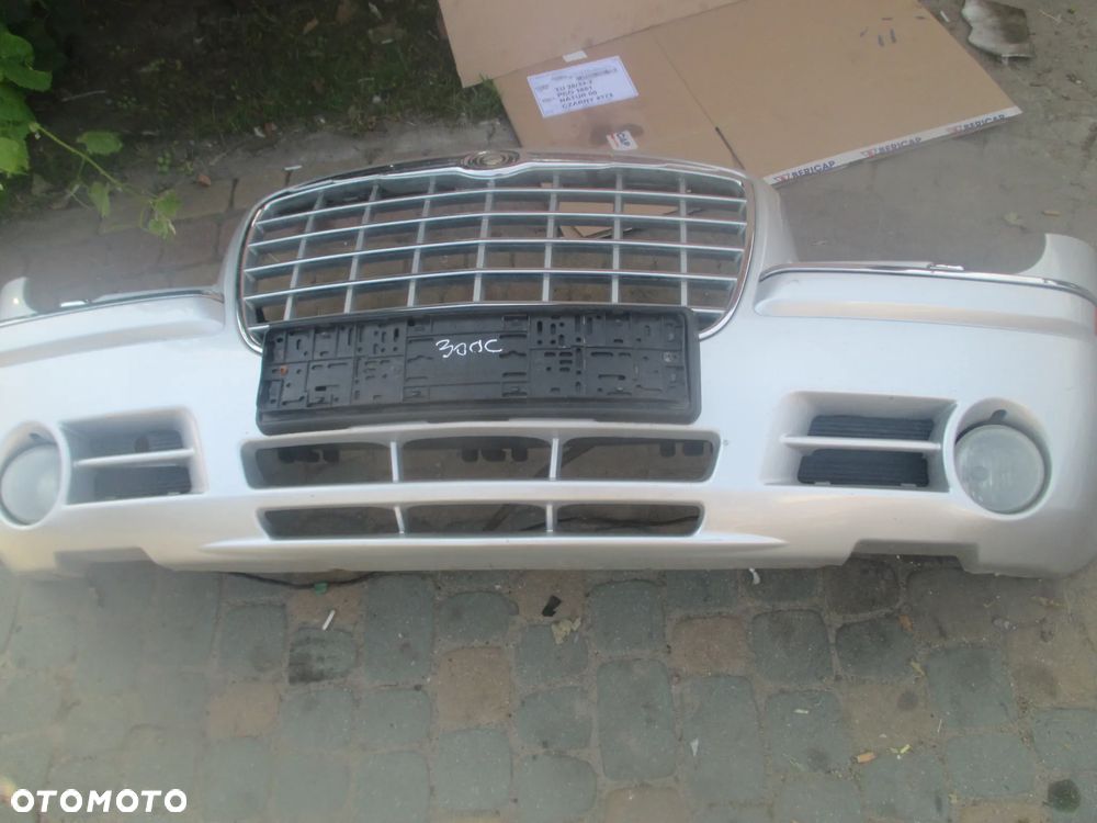 zderzak Chrysler 300C 04-12R + halogeny spryski - 1