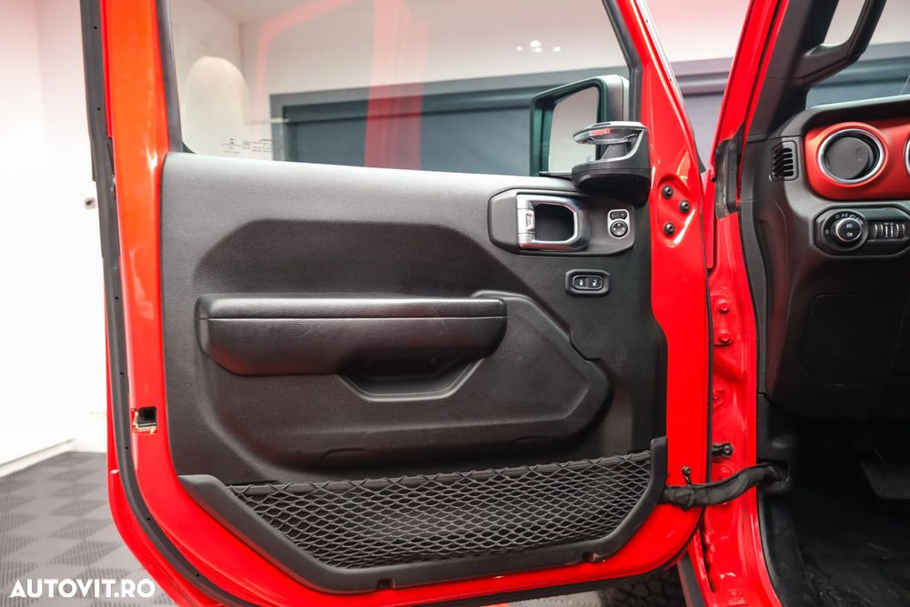 Jeep Wrangler Unlimited 2.2 CRD AT8 Rubicon - 17