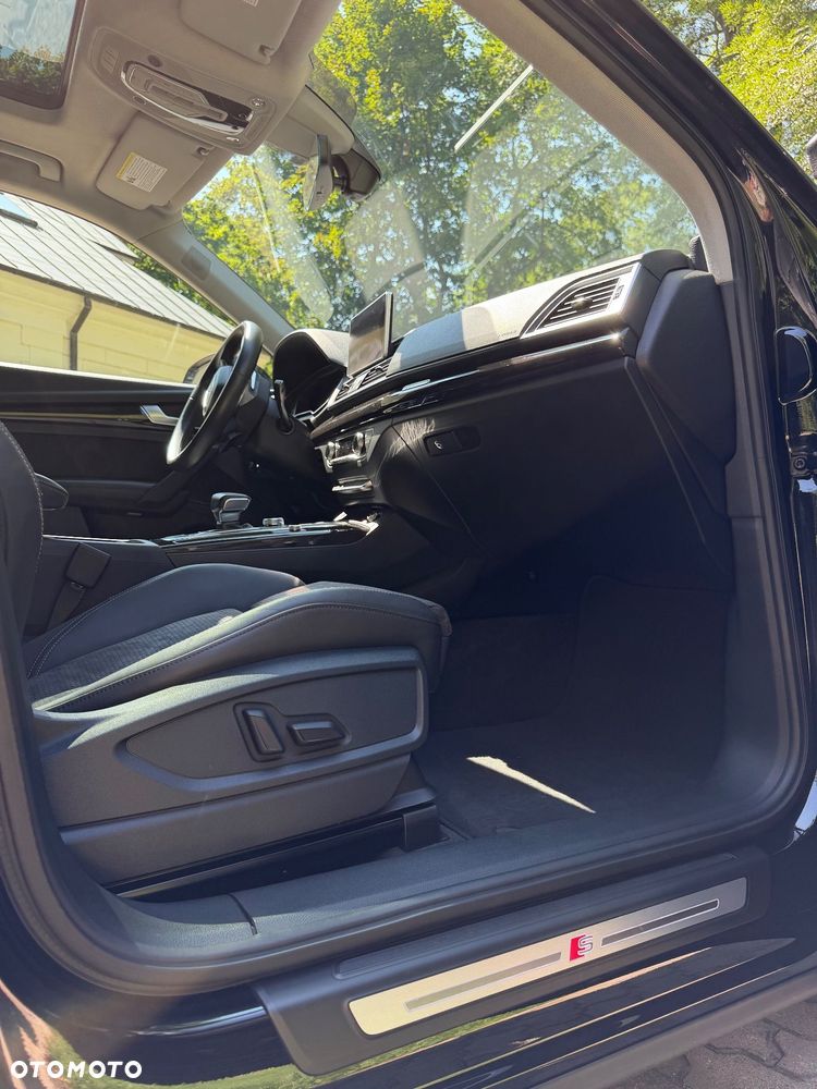 Audi Q5 55 TFSIe quattro S tronic S line - 23