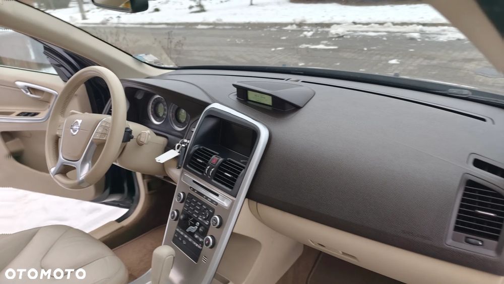 Volvo XC 60 D5 AWD RDesign - 37