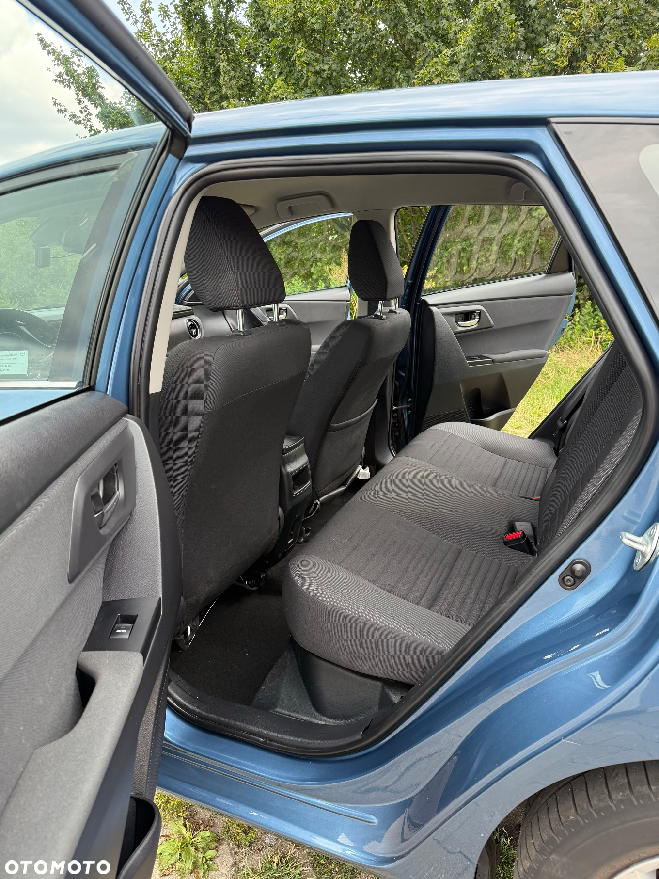 Toyota Auris Hybrid 135 Premium - 32
