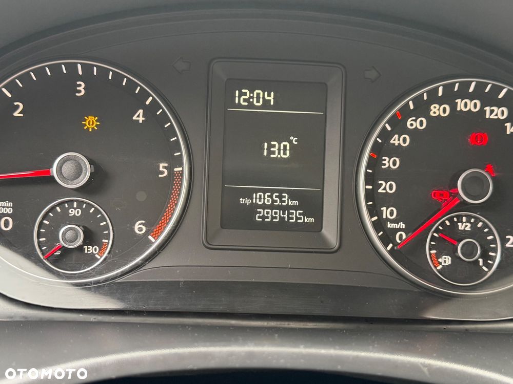 Volkswagen Caddy - 10
