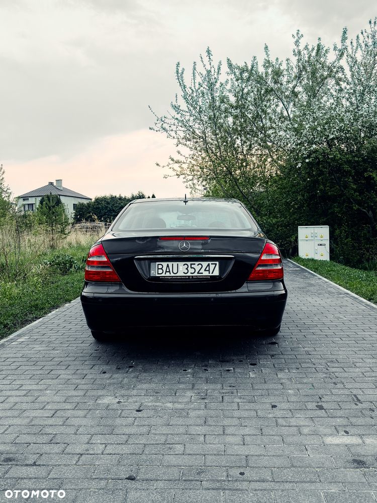 Mercedes-Benz Klasa E - 15