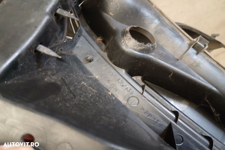 Grila stergatoare 7405A435 7405A436 7405A435 7405A436 Mitsubishi ASX - 4