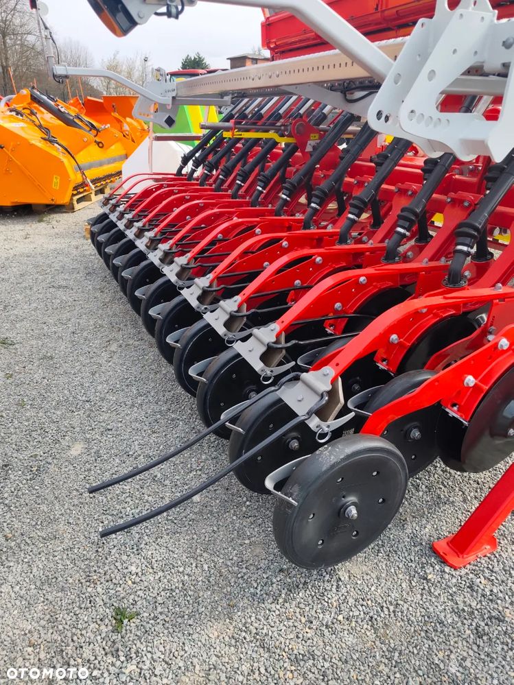 Pottinger Lion 3030 + Vitasem 3030 ADD - 4