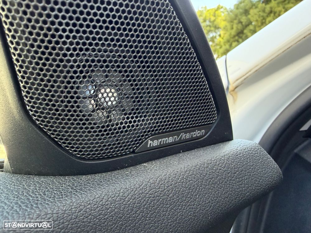 BMW 118 i Aut. Luxury Line - 17