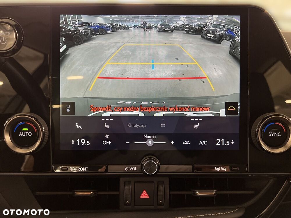 Lexus NX 350h Business AWD - 25