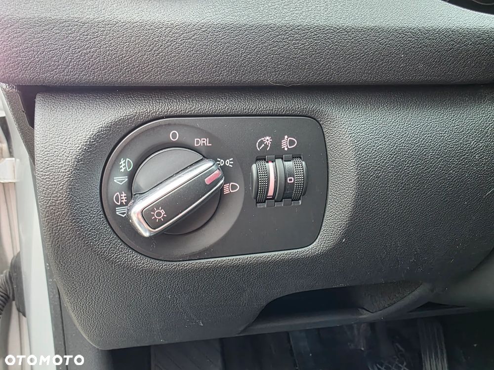 Audi A3 1.6 Ambition - 13